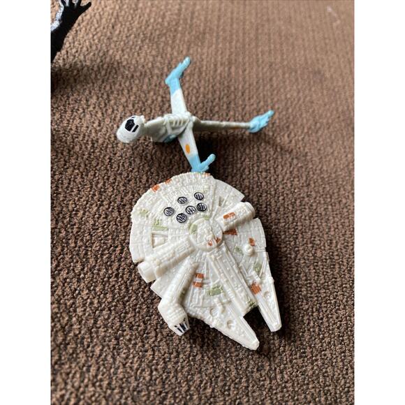 Star Wars Darth Vader 2001 LFL Hasbro Action Figure 4" Preowned - Picture 3 of 12